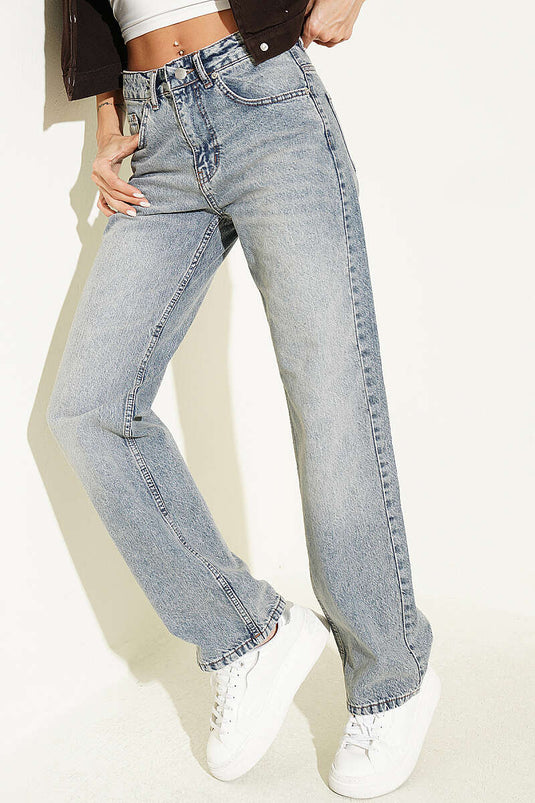 Jeans Con Orlo A Risvolto E Tasche In Chiaro Kar Açık