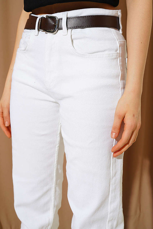Pantalon en jean à jambe large avec ceinture écru