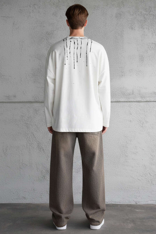 سويت شيرت رجالي بتفاصيل بويّا بلون عاجي