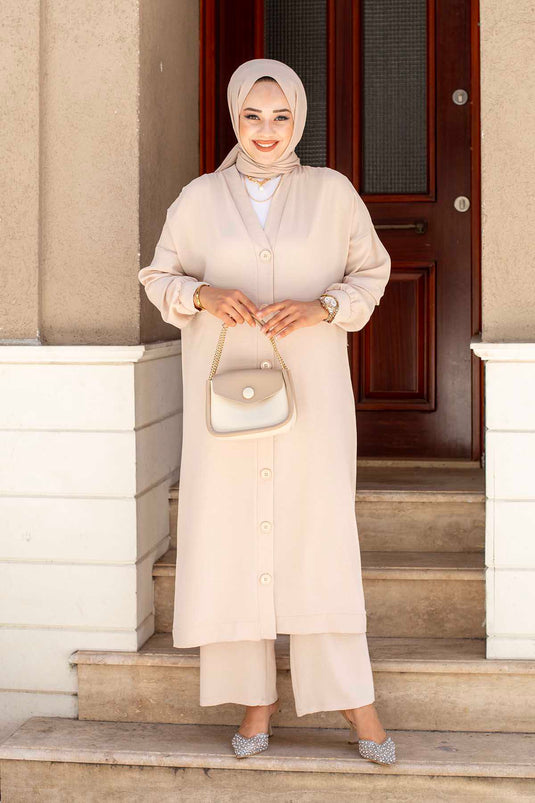 Geknöpfter Aerobin-Hijab-Doppelanzug in Beige