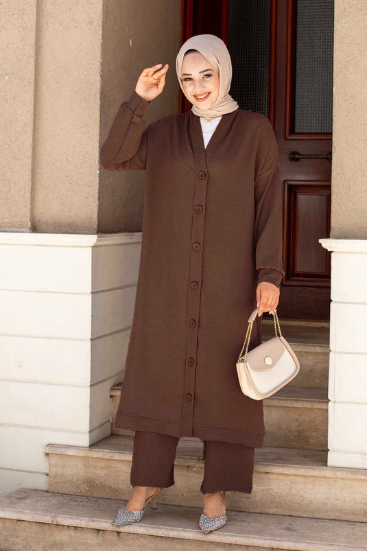 Buttoned Aerobin Hijab Two-Piece Set Brown
