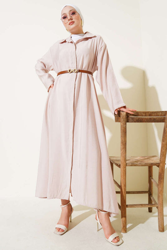 فستان أساسي بأزرار وحزام باللون البيج