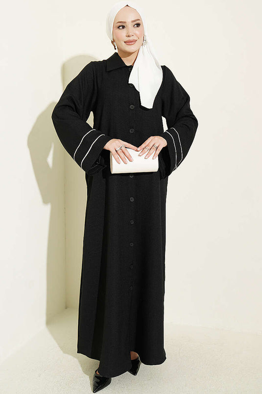 Abaya Nera Bottonata Con Maniche Decorate