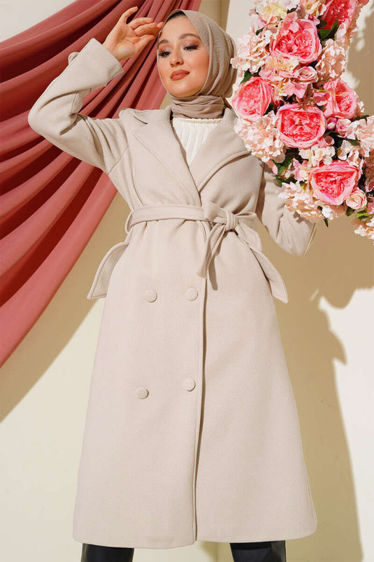 Manteau croisé en cachemire à boutons et pierres