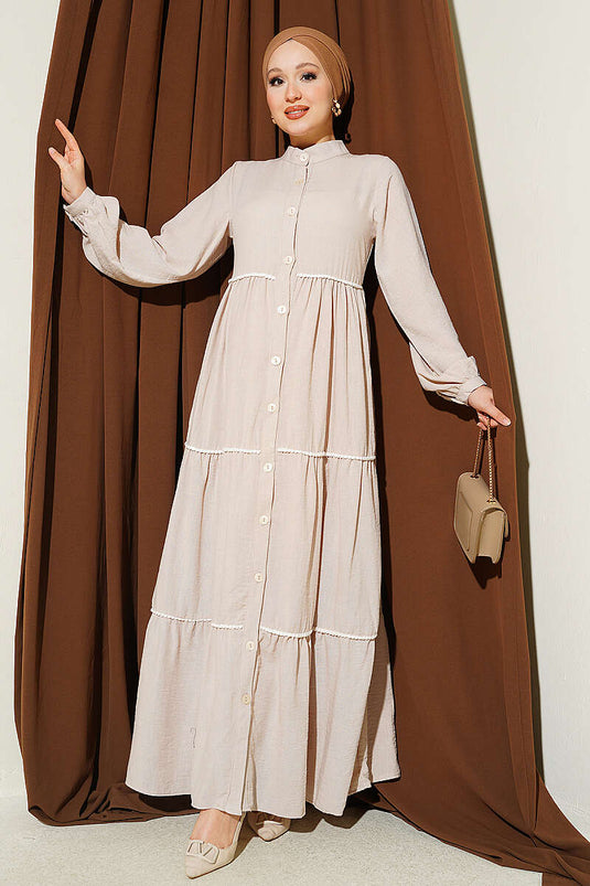 Robe Beige Boutonnée Avec Pompons