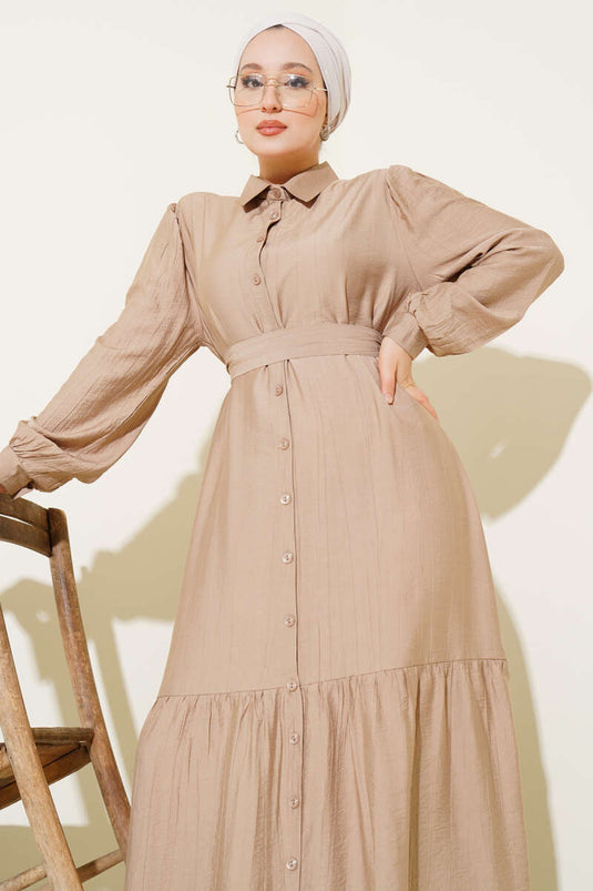 Robe boutonnée à volants couleur café au lait