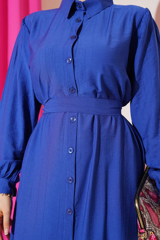 Robe boutonnée à volants en Saxe