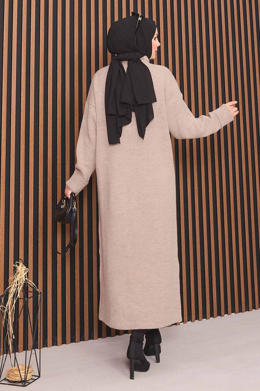 كارديجان حجاب من المنك محبوك بأزرار ذهبية في كل مكان