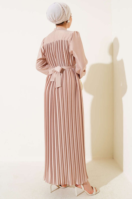 Boydan Pileli Saten Elbise Bej