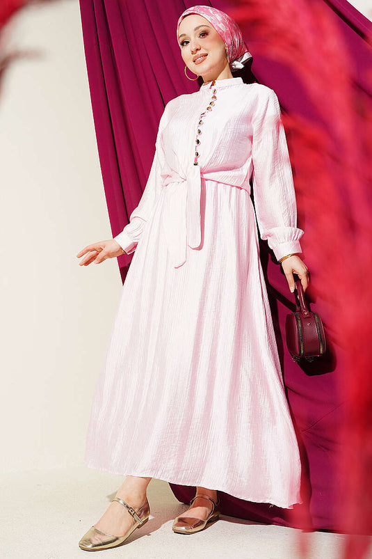 Ensemble Deux Pièces Modeste avec Jupe à Cordon et Boutons en Rose