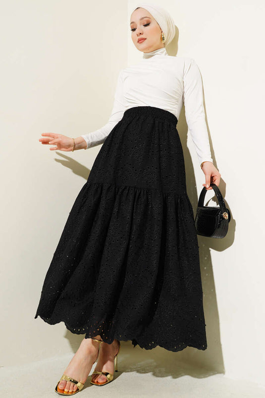 Broderie Pearl Detailed Skirt Black