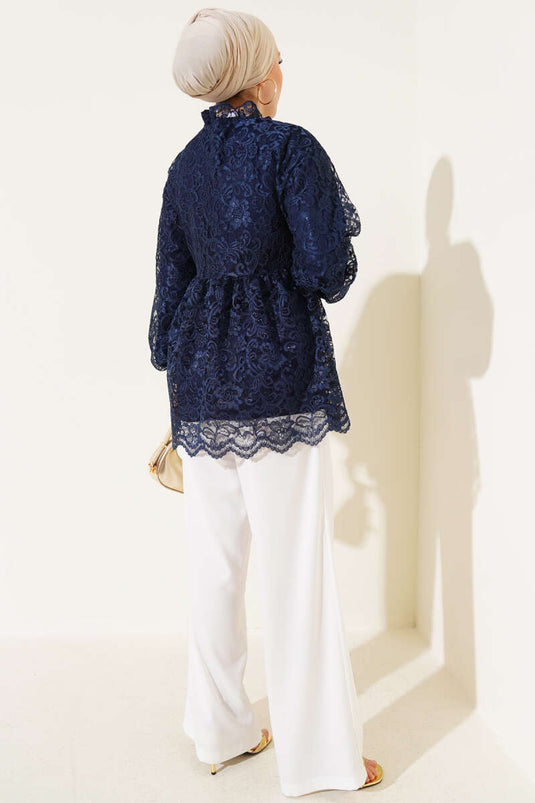 Chemise boutonnée brodée sur le devant bleu marine