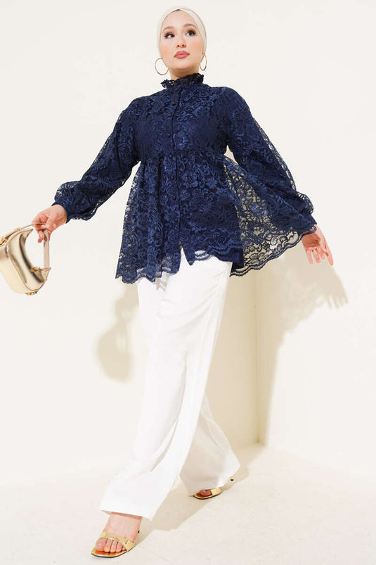 Chemise boutonnée brodée sur le devant bleu marine