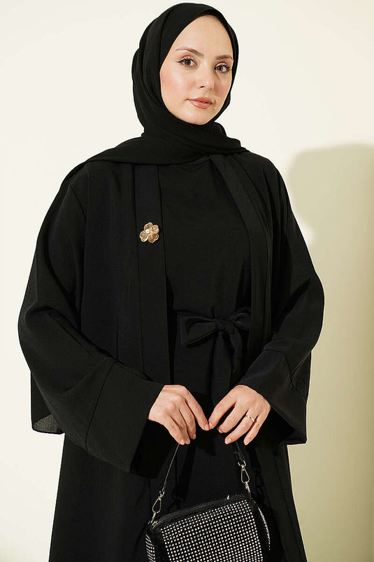 Schwarzes Abaya Set Mit Broschen-Accessoire