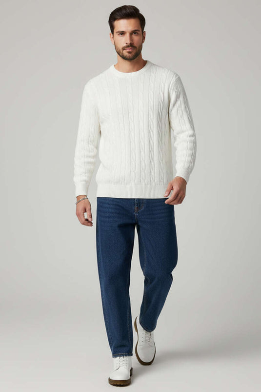 كنزة صوفية رجالية مضفرة بلون عاجي