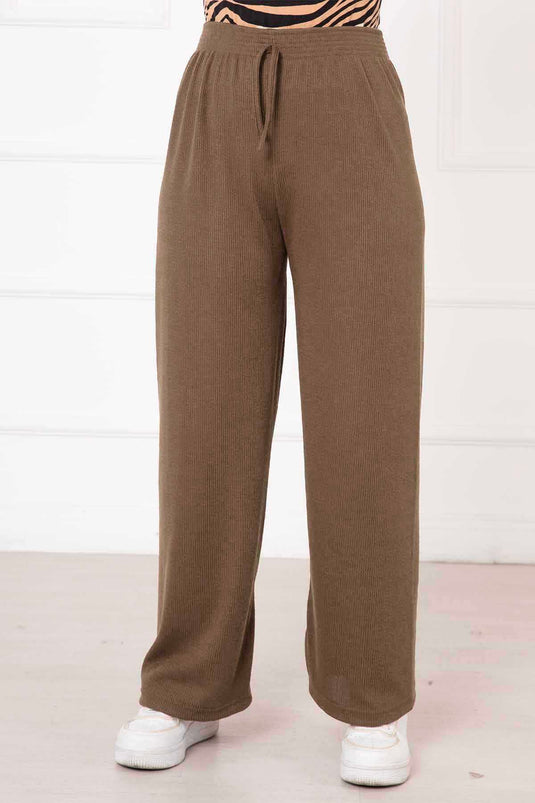 Burgundy Trousers Beige