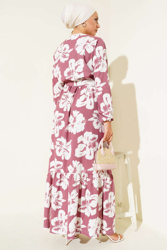 Robe ceinturée en crêpe fleuri rose poudré