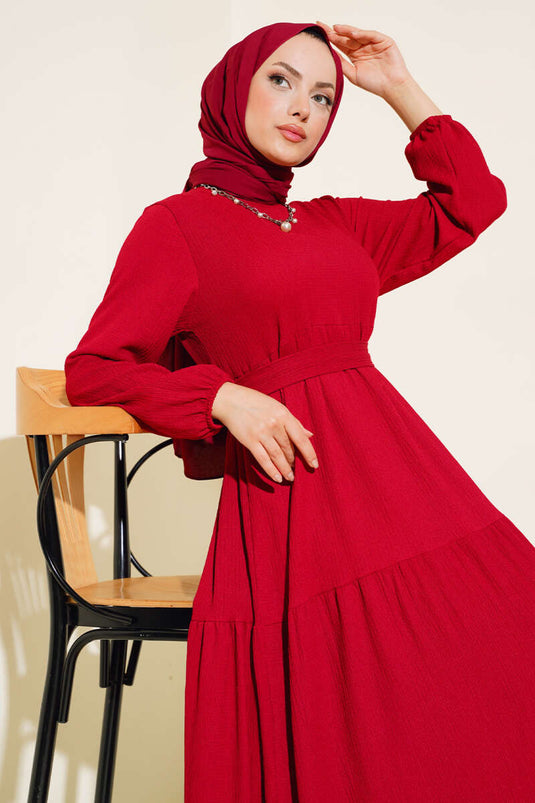 Robe bordeaux à plusieurs niveaux