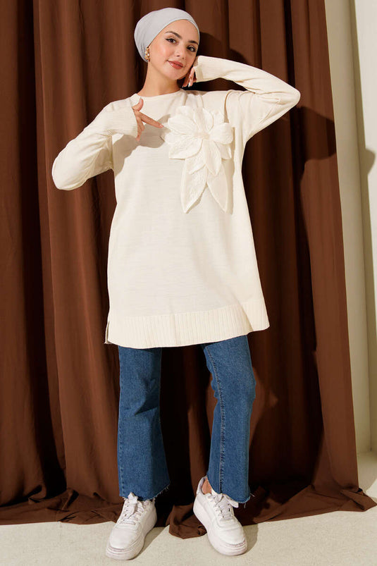 Büyük Çiçek Desenli Triko Tunik Ekru