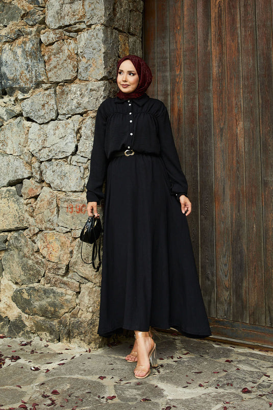 Tailleur jupe froncée et détaillée noire