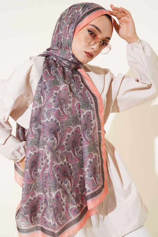 شال مفصل من سلسلة رين، لون وردي فاتح