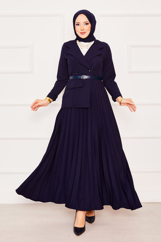 فستان حجاب مطوي مع تفاصيل جاكيت باللون الأزرق الداكن
