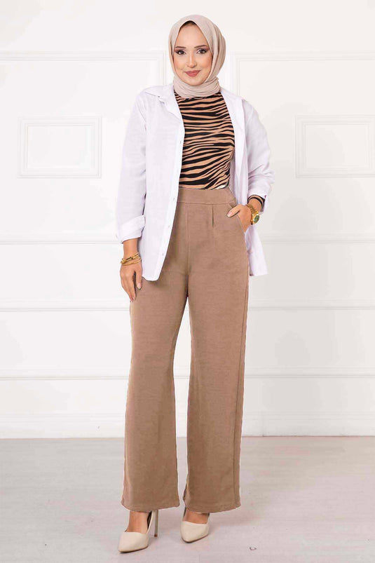 Detailed Pleated Palazzo Pants Beige