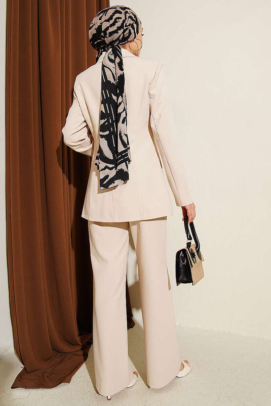 Two-Piece Set with Blazer Jacket and Patch Pocket in Beige