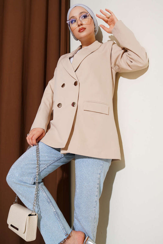 سترة بليزر بأربعة أزرار مع جيوب، لون بيج