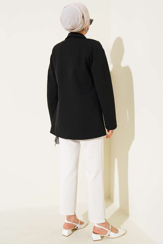 سترة بليزر بأربعة أزرار مع جيوب، أسود