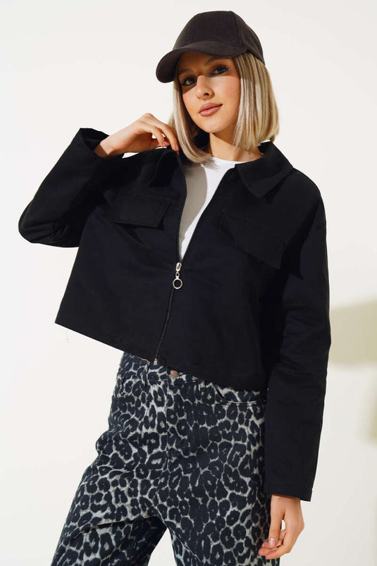 Cep Kapaklı Fermuarlı Kısa Ceket Siyah