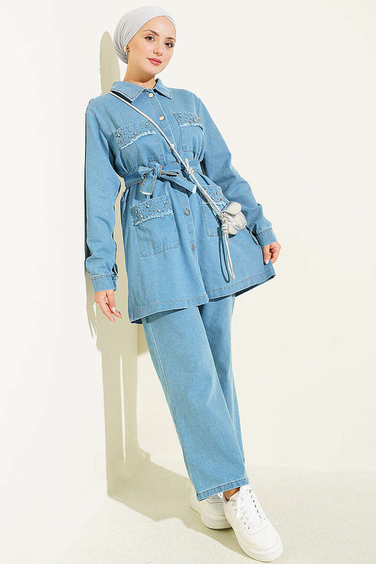 Ensemble Deux Pièces En Jean Bleu Clair Avec Ceinture À Strass
