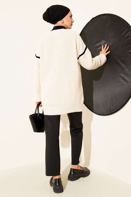 Beige Knitted Cardigan with Gold Buttons and Pockets