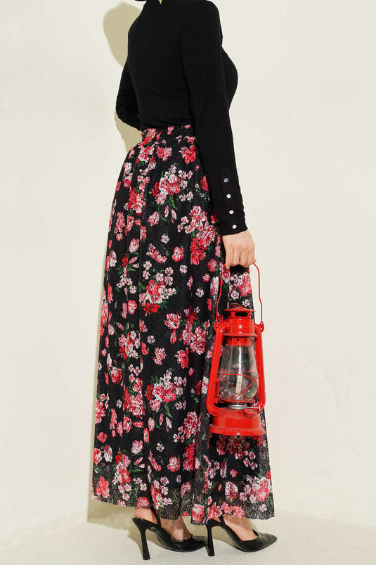 Jupe en dentelle à fleurs noire et rouge