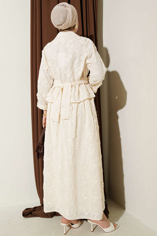 Ensemble Deux Pièces Beige avec Jupe Ceinturée Brodée de Fleurs