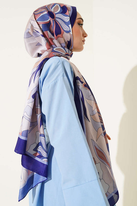 شال ناعم مخطط مزين بالزهور من بارليمنت