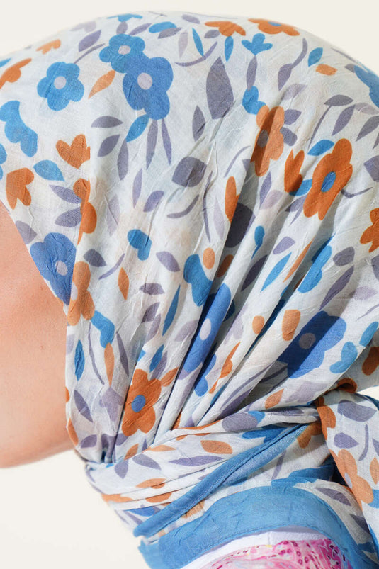 Bambus-Schal mit Blumenmuster, zartblau