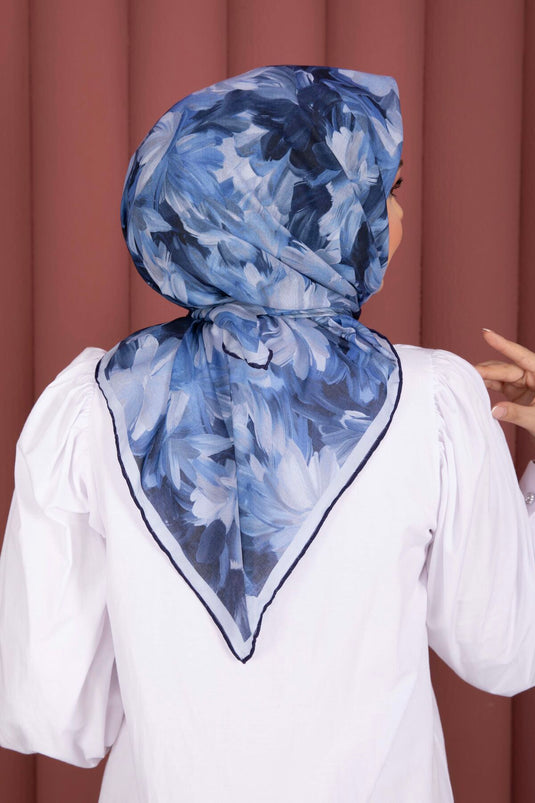 Série d'écharpes à motif floral bleu marine