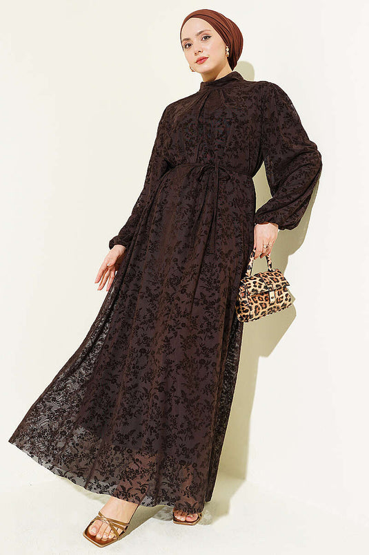 Robe en tulle à ceinture corde avec motif floral, couleur café