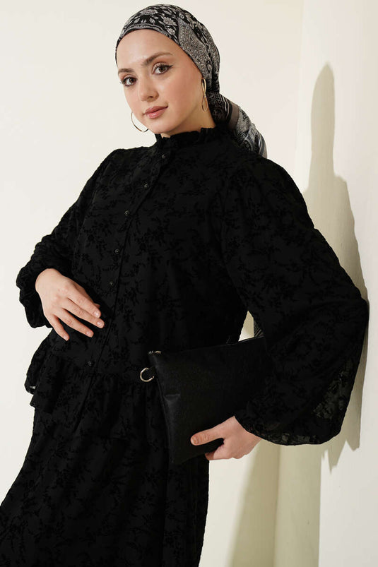 Ensemble deux pièces avec jupe en tulle à motif floral noir