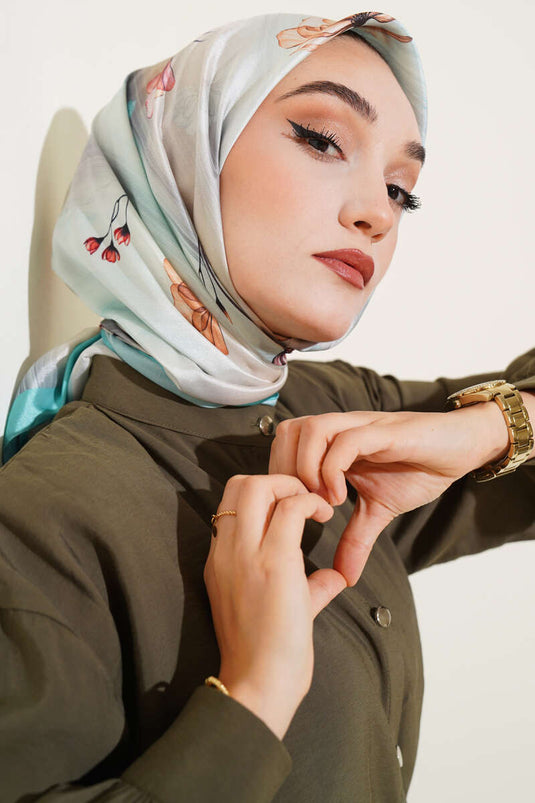 Sjaal van keperstof met bloemenpatroon, mintgroen