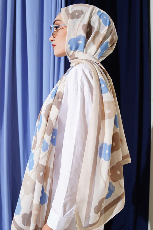 Schal mit Blumenmuster und Steinen