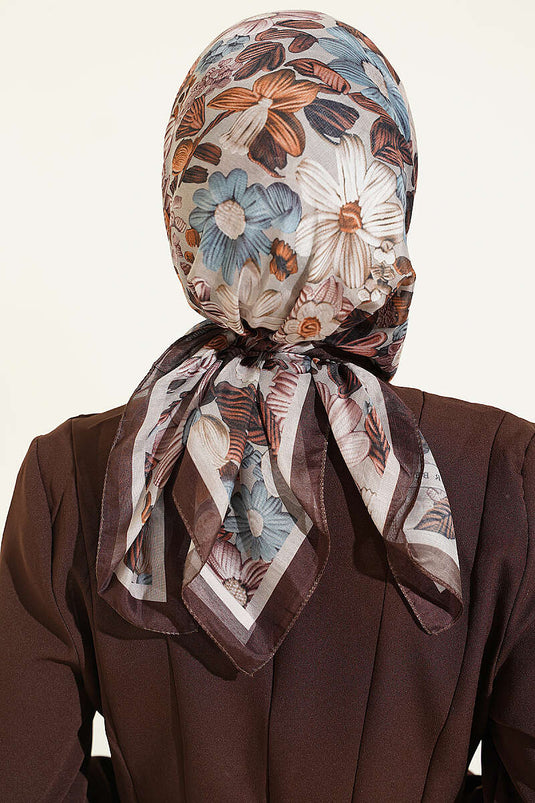 Zachte Sjaal Met Bloemenprint In Koffie