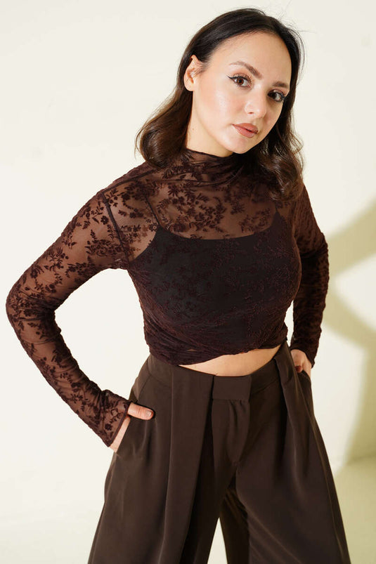 Tuleblouse met plooien en bloemmotief in donkerbruin