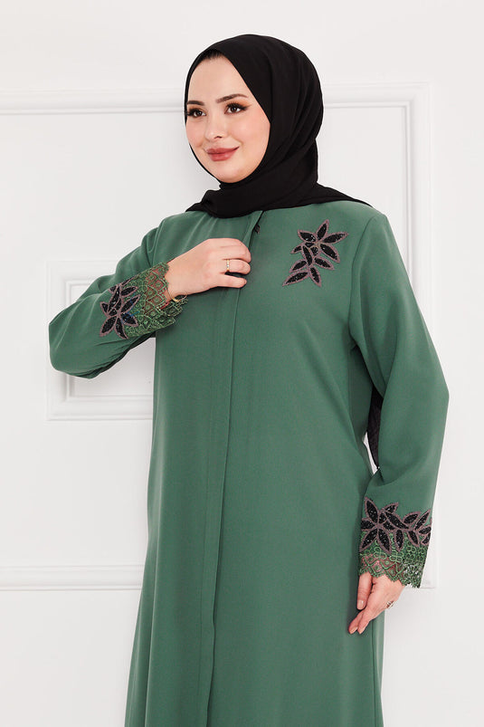 عباية حجاب بتفاصيل زهور نعناع