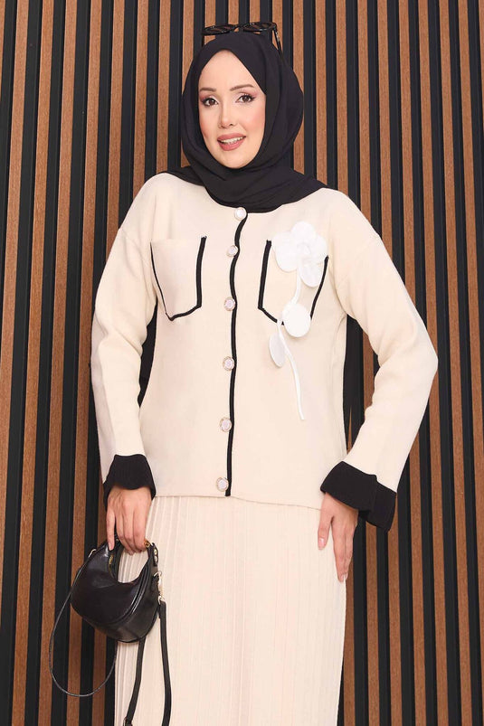 Bloemdetail parelmoeren knoopjes hijab gebreide set ecru