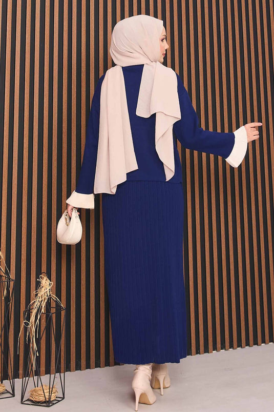 Bloemdetail van parelmoer met knopen, hijab-breiwerk, marineblauw