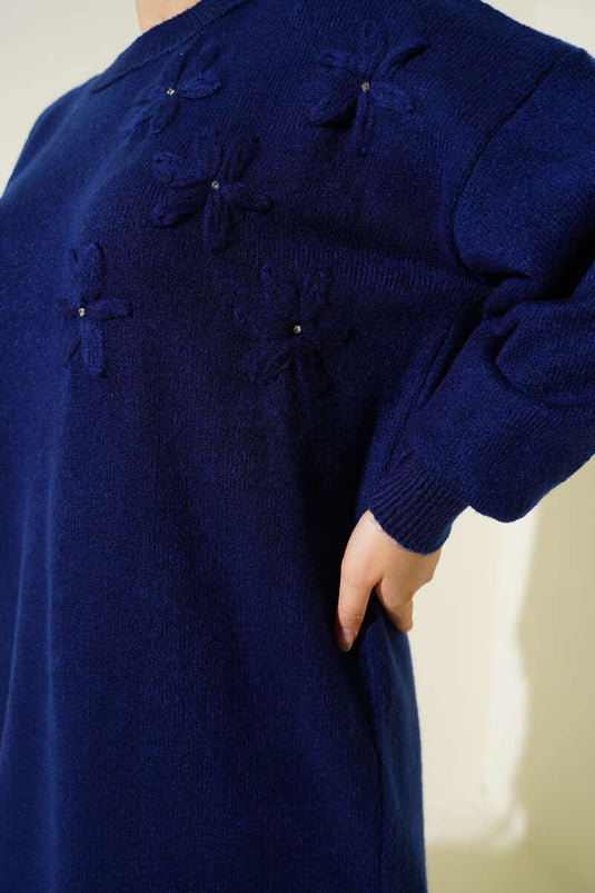 تونيك محبوك ناعم بتفاصيل زهرية، أزرق داكن