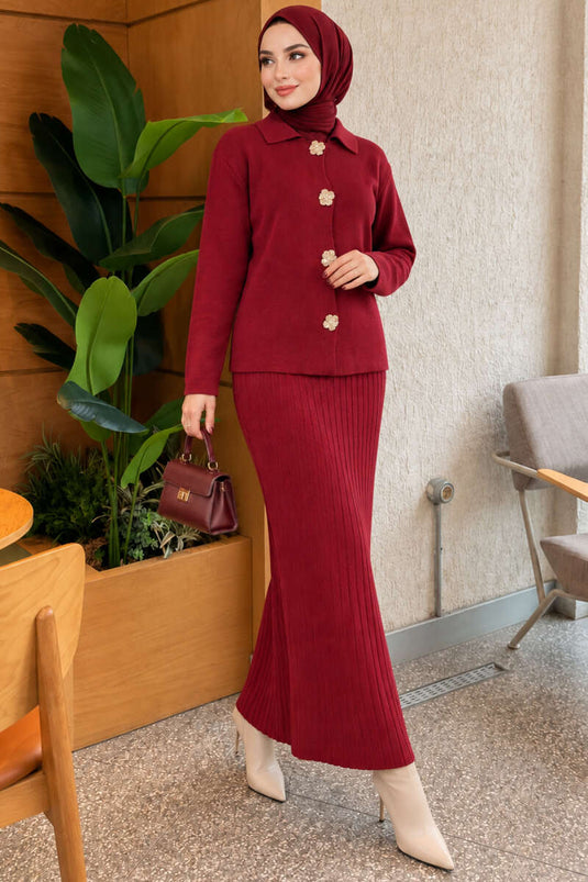Completo Gonna In Maglia Con Bottoni E Fiori Dorati Bordeaux