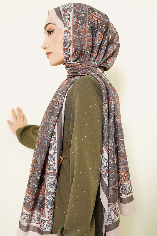 وشاح ناعم بنقشة زهور باللون البيج
